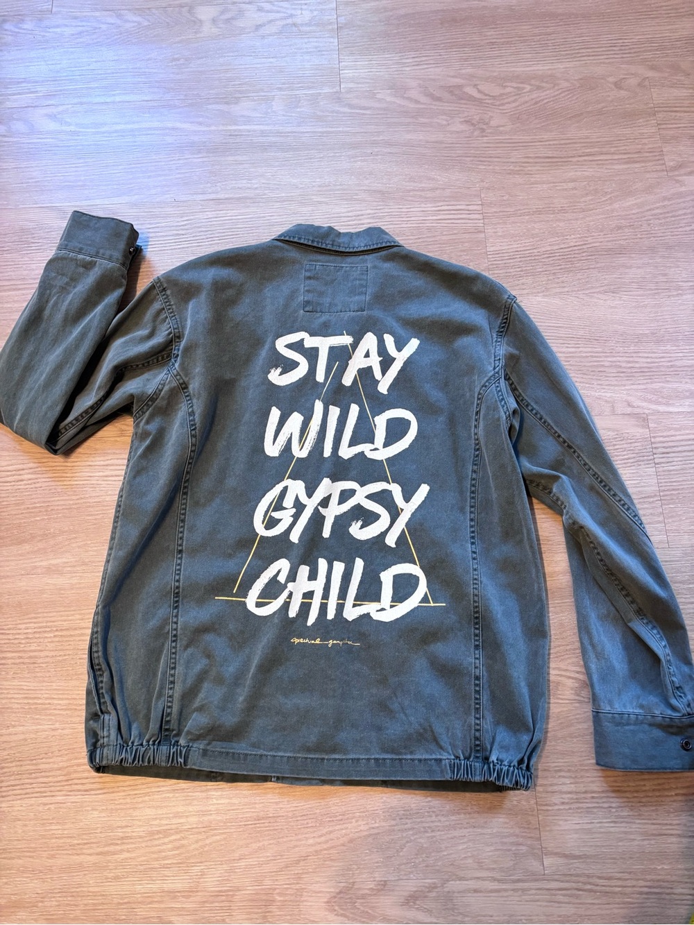 Spiritual Gangster Women’s M Utility Jacket Stay Wild Gypsy Child Graphic Green